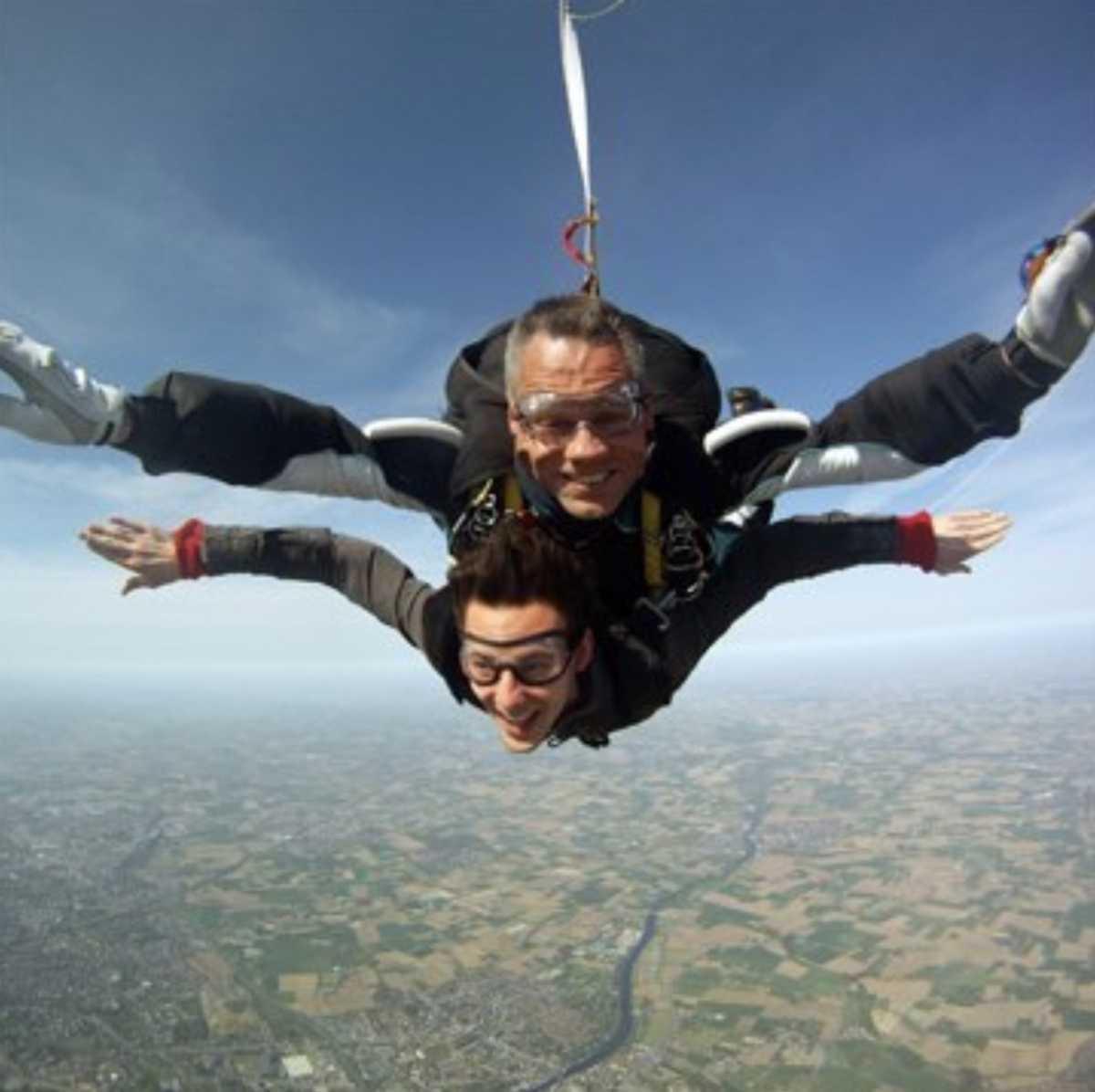 Saut en Parachute Tandem à Lille