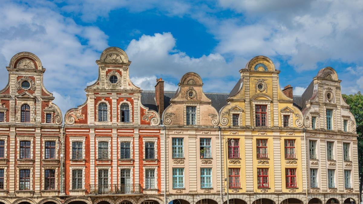 Où dormir pour le Main Square Festival 2027 à Arras ? Le guide des hébergements Où dormir pour le Main Square Festival 2027 à Arras ? Le guide des hébergements