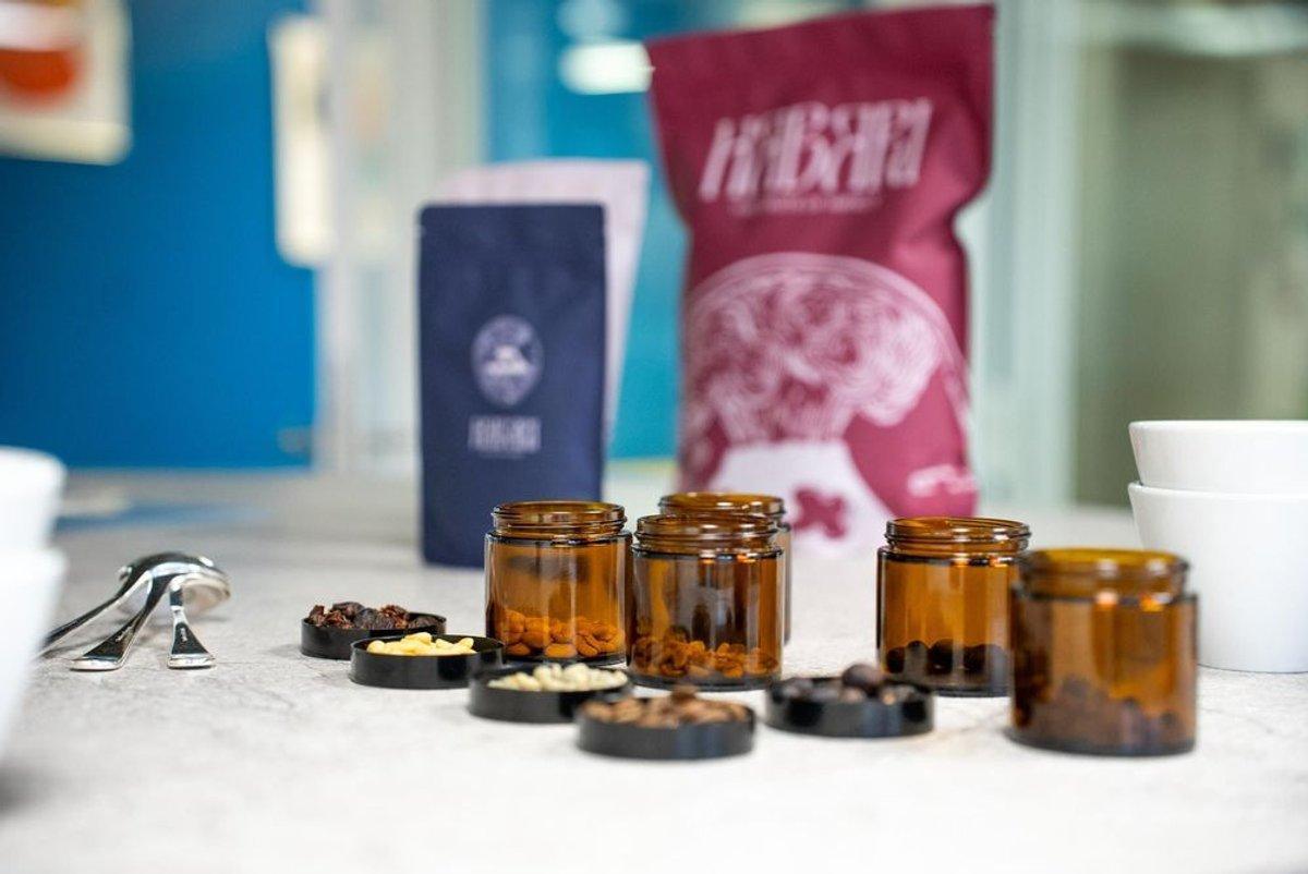 Dégustez à l'aveugle une variété de cafés de spécialité avec Habari coffee à Lille Dégustez à l'aveugle une variété de cafés de spécialité avec Habari coffee à Lille
