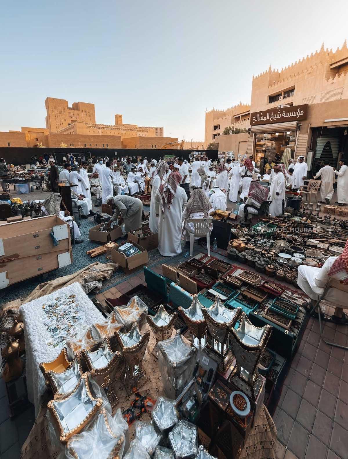 Souk Al Zal - سوق الزل Souk Al Zal - سوق الزل