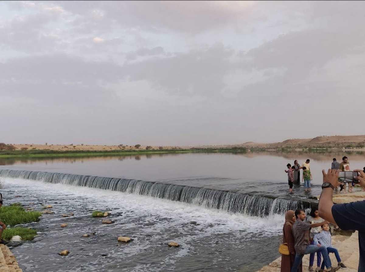 Lakes Park - منتزة البحيرات Lakes Park - منتزة البحيرات