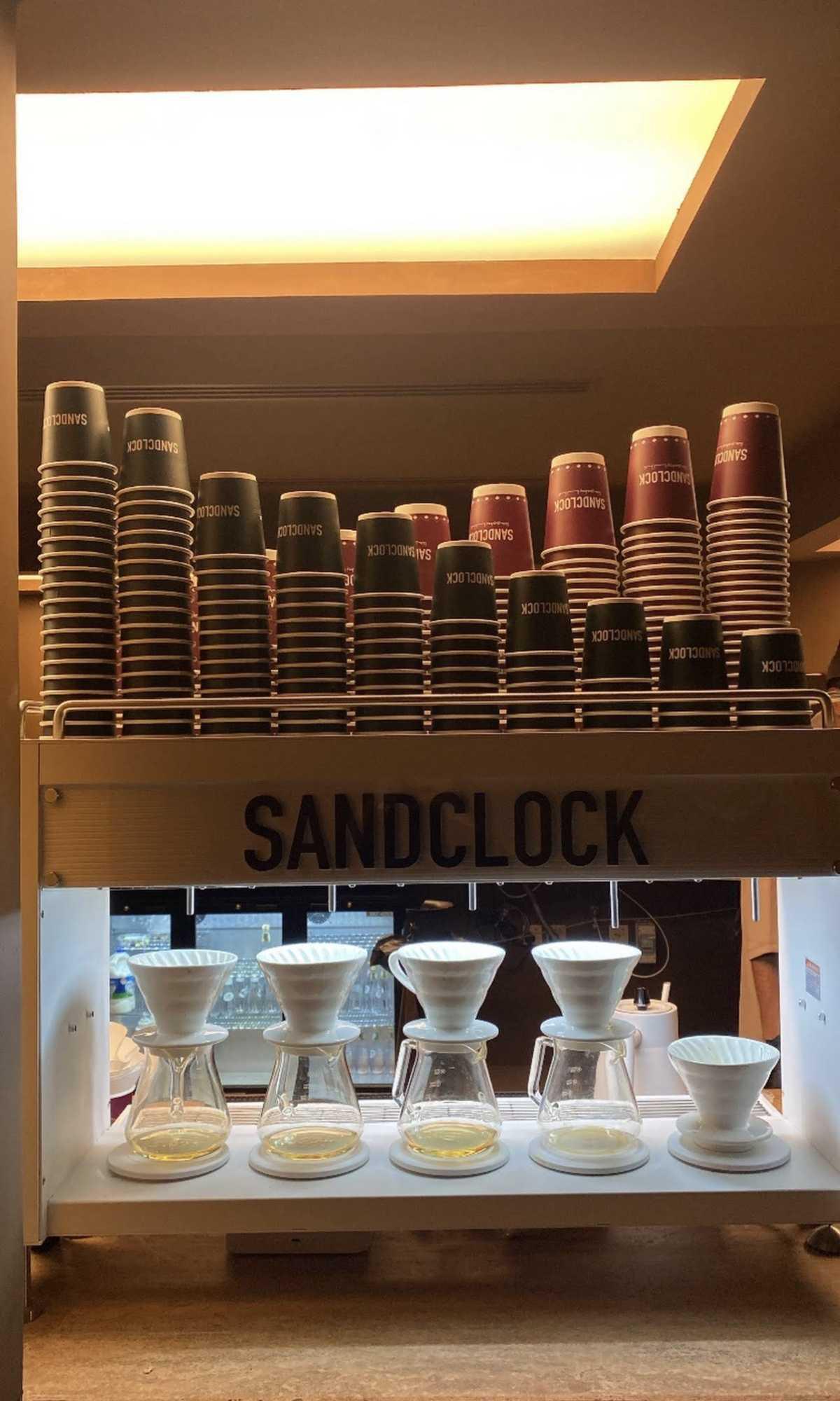 Sand Clock I ساند كلوك Sand Clock I ساند كلوك