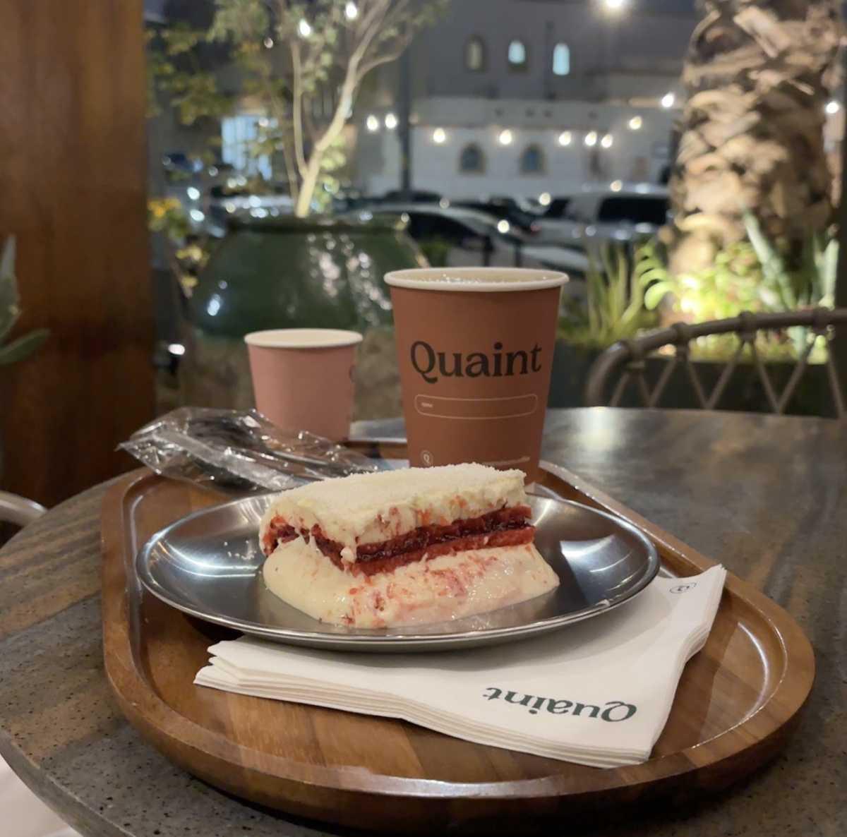 Quiant I كوينت كافيه Quiant I كوينت كافيه