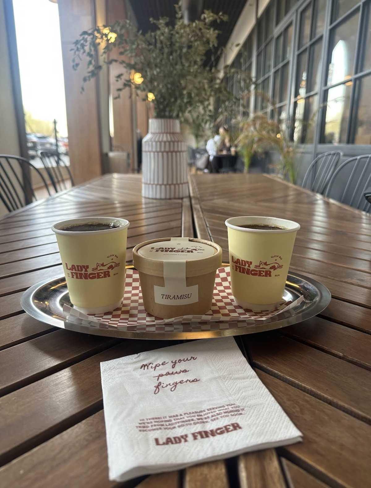 Ladyfinger slow bar ليدي فينقر Ladyfinger slow bar ليدي فينقر
