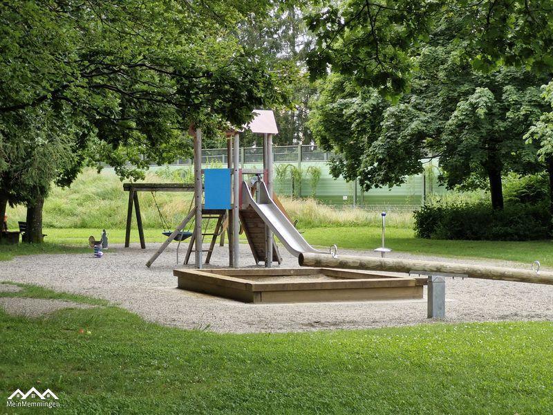 Spielplatz Waldbottweg Spielplatz Waldbottweg