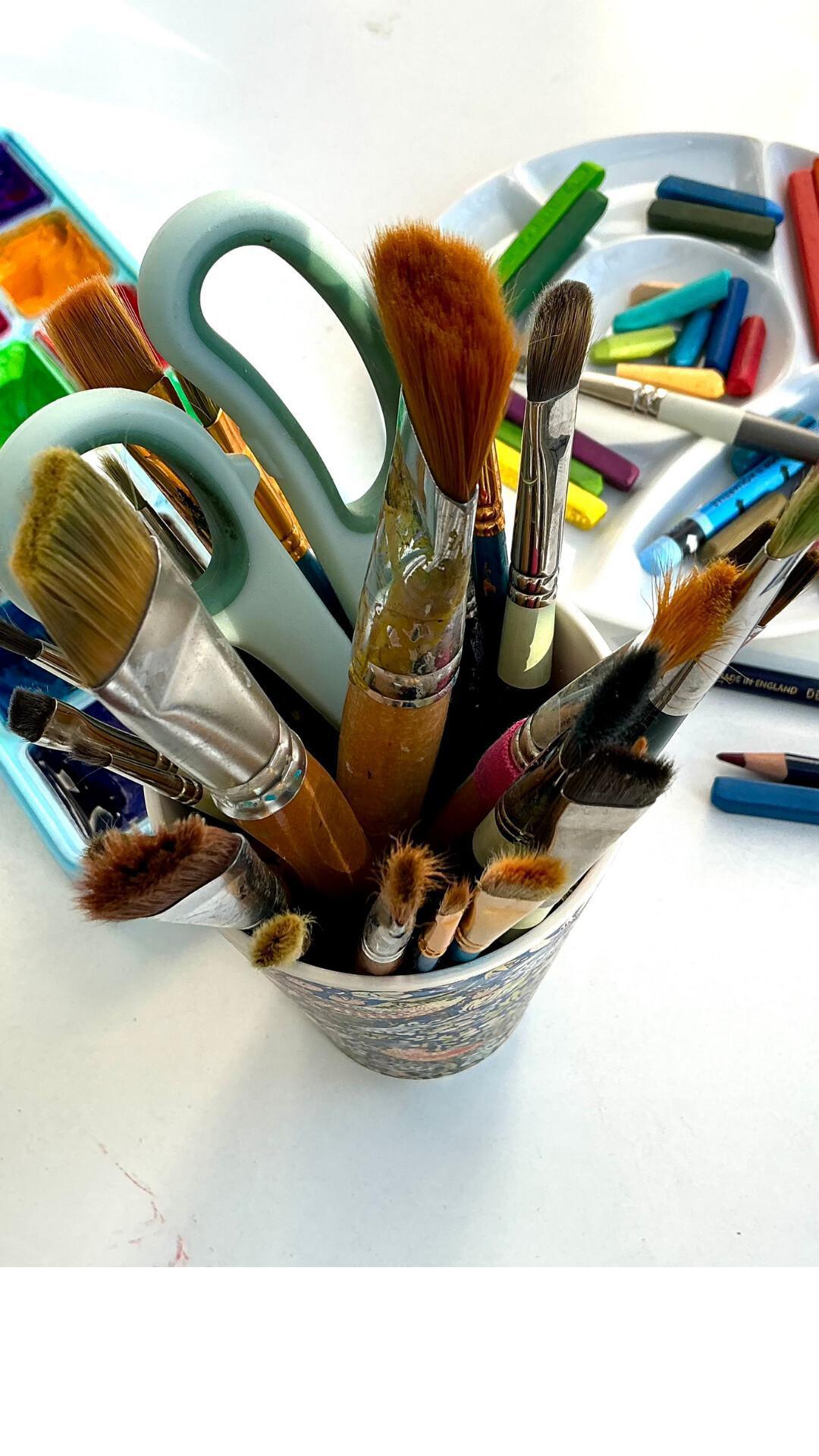 Materialien: Skizzenbuch und Farben