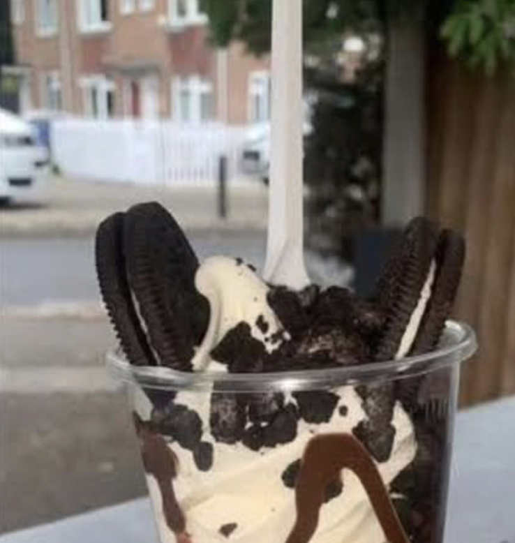 Oreo knickerbocker glory