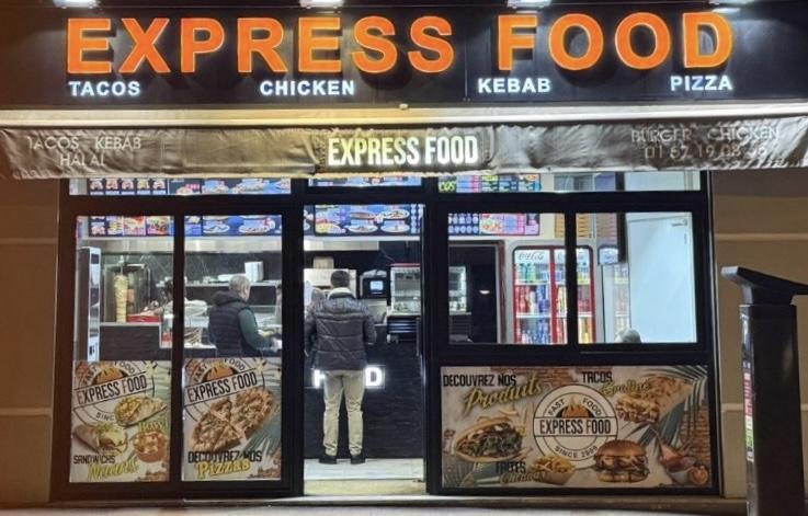 10€ de credit offert chez nos commerçants partenaires aux choix après votre 1er intervention de nettoyage à domicile 