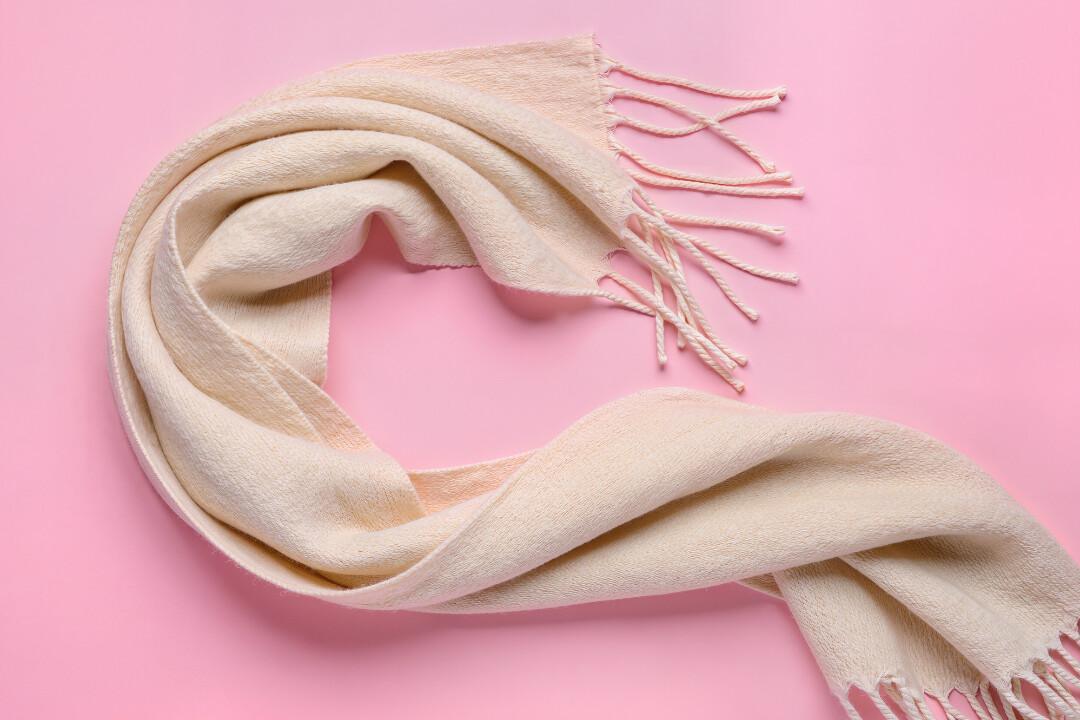 El accesorio que va a dominar el próximo otoño-invierno: cómo usar tu bufanda como balaclava El accesorio que va a dominar el próximo otoño-invierno: cómo usar tu bufanda como balaclava