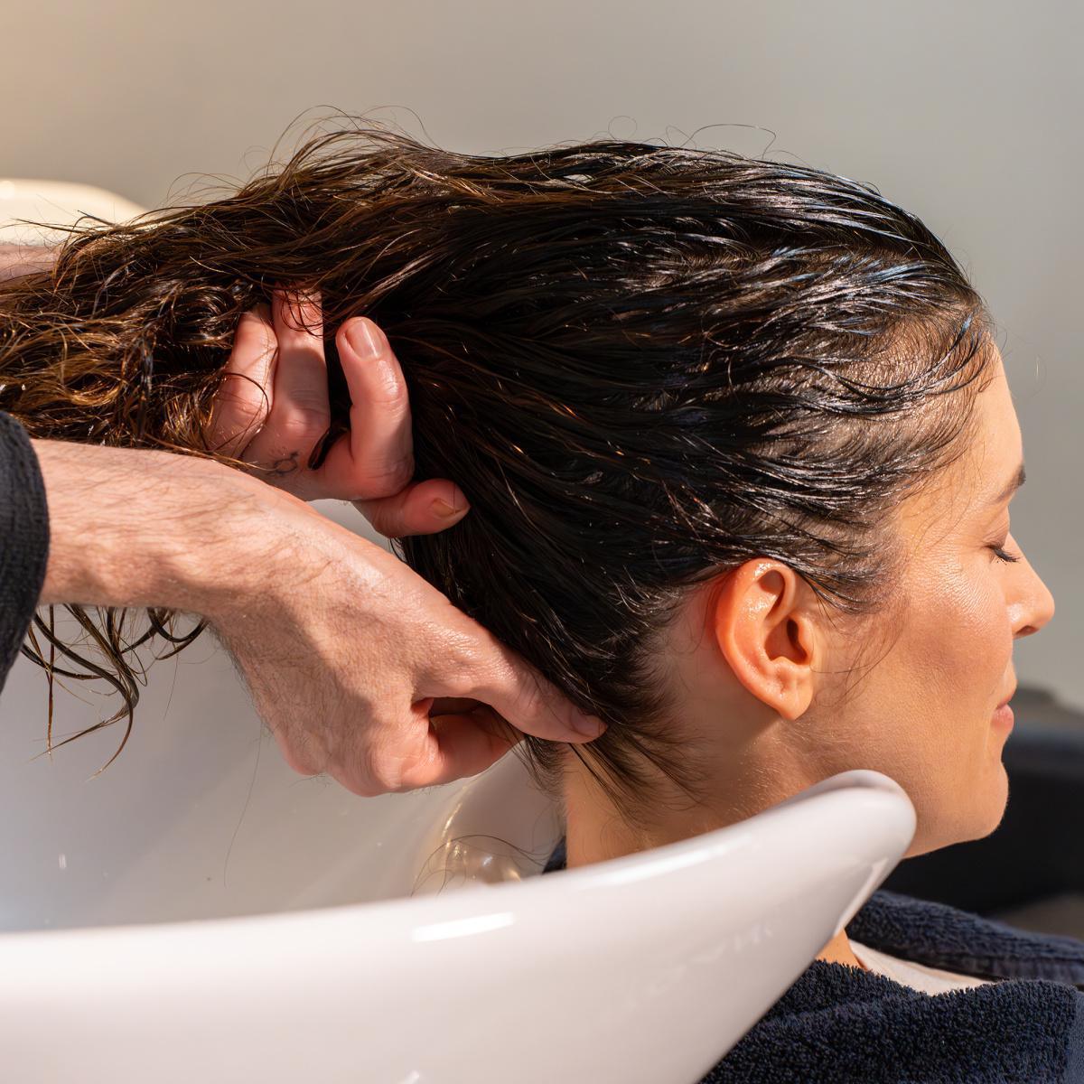 Découvrez le traitement Head SPA d’Organethic Pure Care