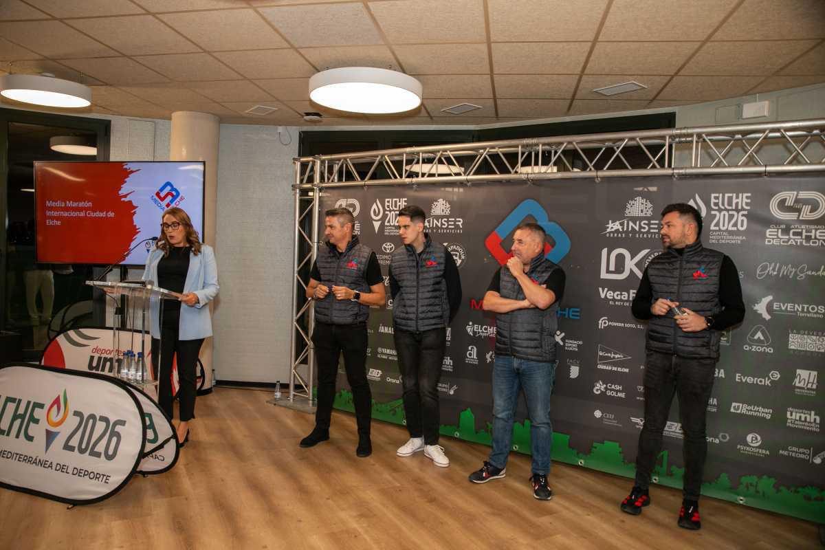 La Media Maratón Internacional Ciudad de Elche presenta su 53ª edición con récord de participación La Media Maratón Internacional Ciudad de Elche presenta su 53ª edición con récord de participación