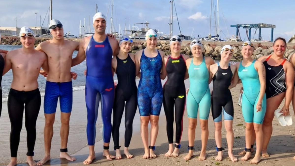 El Club Natación Pichón Elche suma cinco medallas en la primera etapa de la Copa FNCV y Copa de España de Aguas Abiertas