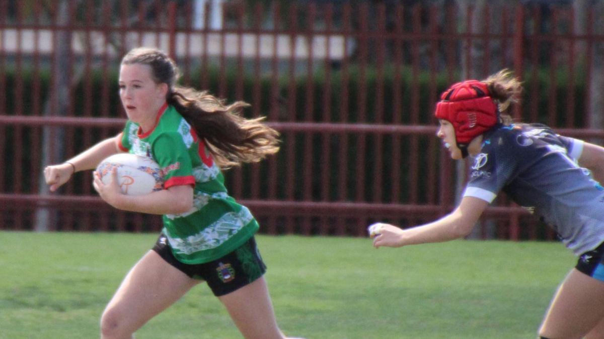 Ula McCracken, del Elche Club Rugby Unión, convocada por la Selección Valenciana para el CESA M18 Rugby 7s de Valladolid Ula McCracken, del Elche Club Rugby Unión, convocada por la Selección Valenciana para el CESA M18 Rugby 7s de Valladolid