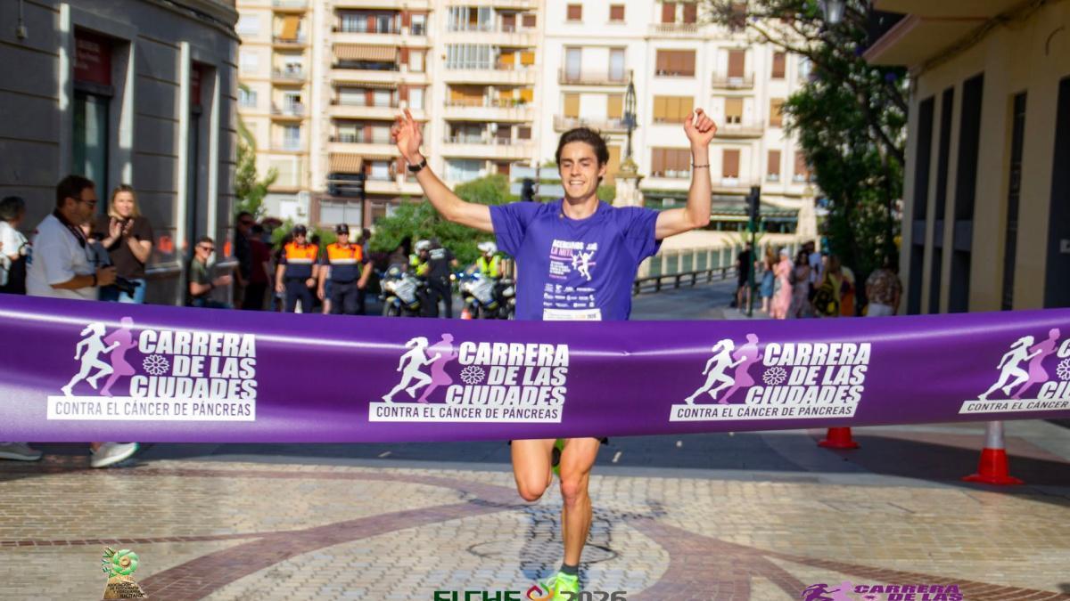 La XII Carrera de las Ciudades Contra el Cáncer de Páncreas celebra con gran ambiente su primera edición en Elche La XII Carrera de las Ciudades Contra el Cáncer de Páncreas celebra con gran ambiente su primera edición en Elche