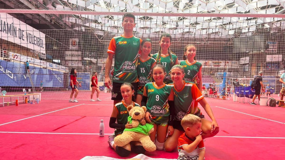 El Club Voleibol Ilicitano Carrús se proclama campeón de España de voleibol benjamín en Valladolid