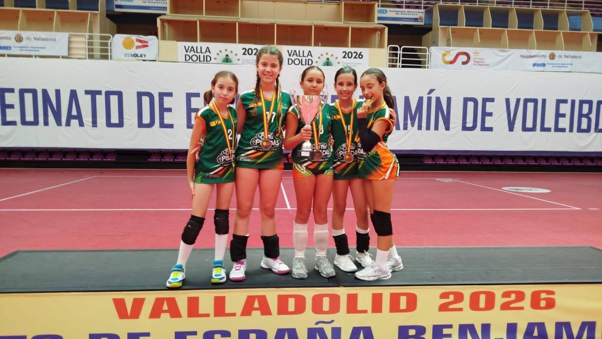 El Club Voleibol Ilicitano Carrús se proclama campeón de España de voleibol benjamín en Valladolid