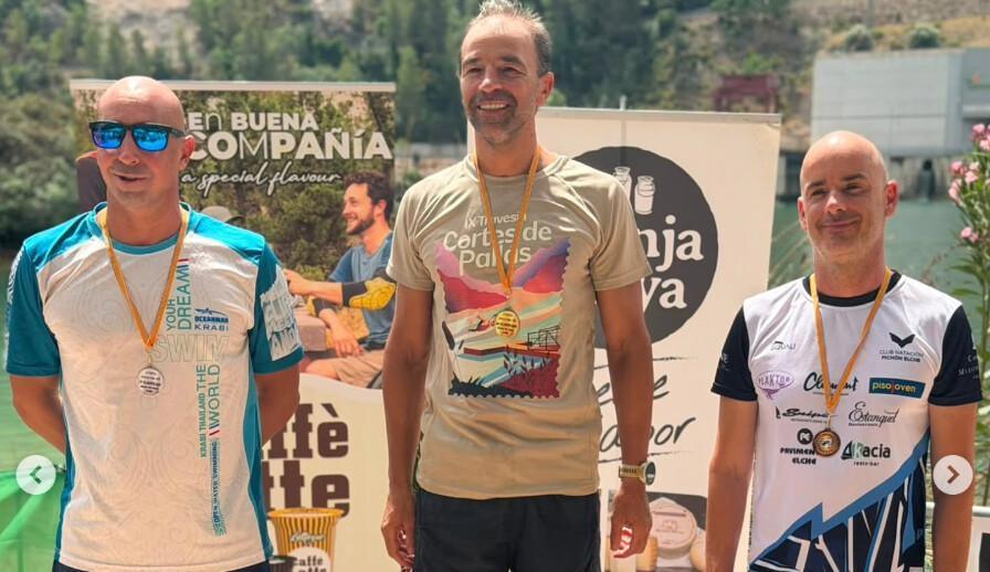 El Club Natación Pichón Elche firma un gran fin de semana de aguas abiertas con doble triunfo en la Copa de España de Peñíscola-Benicarló