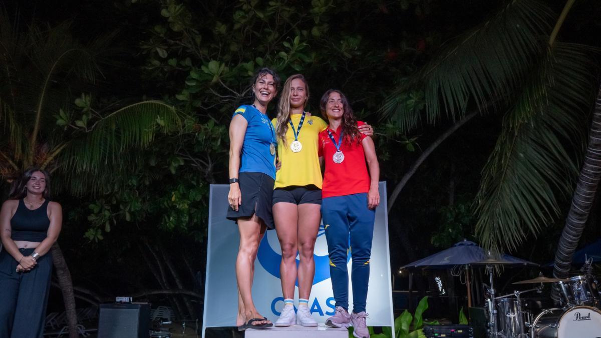 Isabel Sánchez-Arán conquista el bronce mundial en apnea por tercer año consecutivo en el Campeonato del Mundo de Honduras