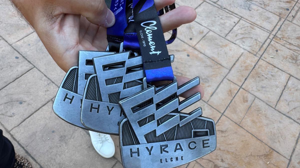 Elche acoge este fin de semana la primera edición de HyRace, la prueba de deporte híbrido con mayor participación de la provincia Elche acoge este fin de semana la primera edición de HyRace, la prueba de deporte híbrido con mayor participación de la provincia