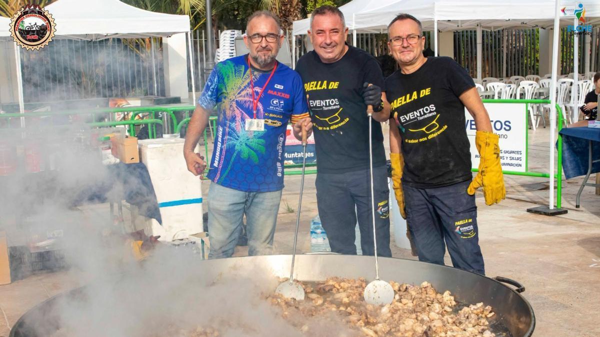 La V Marcha Demolision Bike reúne a más de 400 ciclistas en Elche en una jornada de éxito