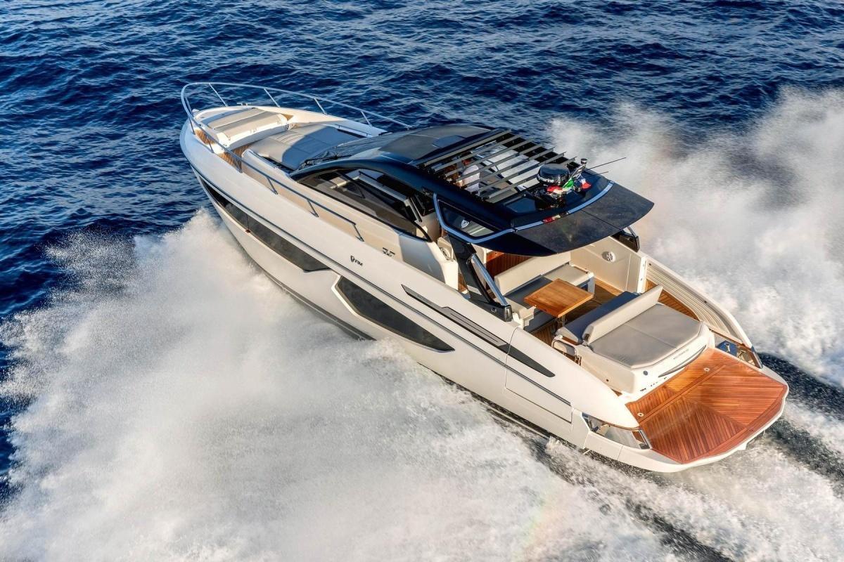 FIM Yachts : l’élégance italienne qui séduit la Méditerranée FIM Yachts : l’élégance italienne qui séduit la Méditerranée