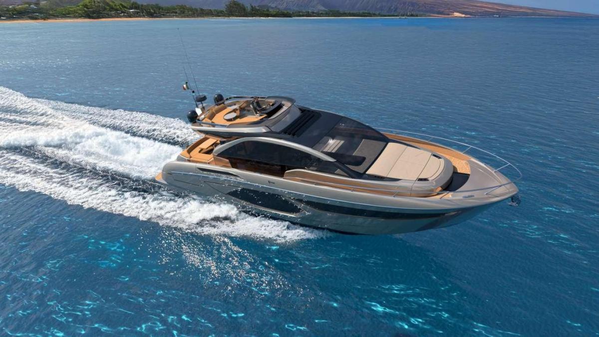 FIM Yachts : l’élégance italienne qui séduit la Méditerranée FIM Yachts : l’élégance italienne qui séduit la Méditerranée
