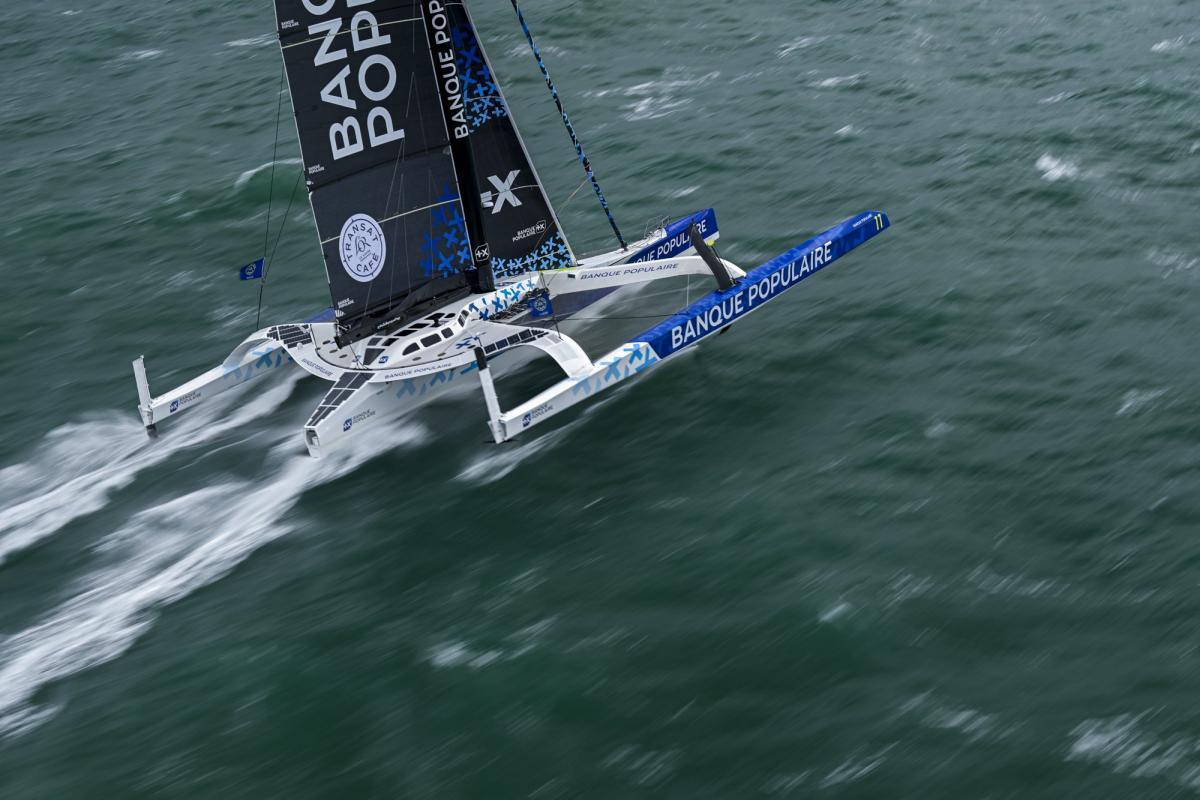 Maxi Banque Populaire XI : le géant des mers fait sensation à Port Camargue