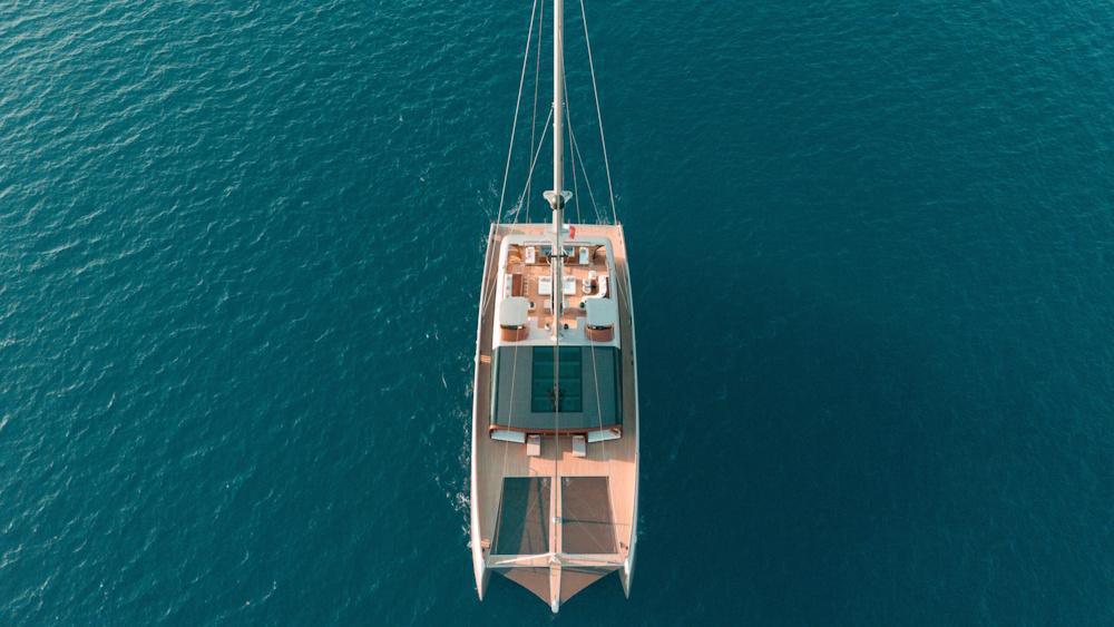 ArtExplorer : le géant des mers est le plus grand catamaran du monde