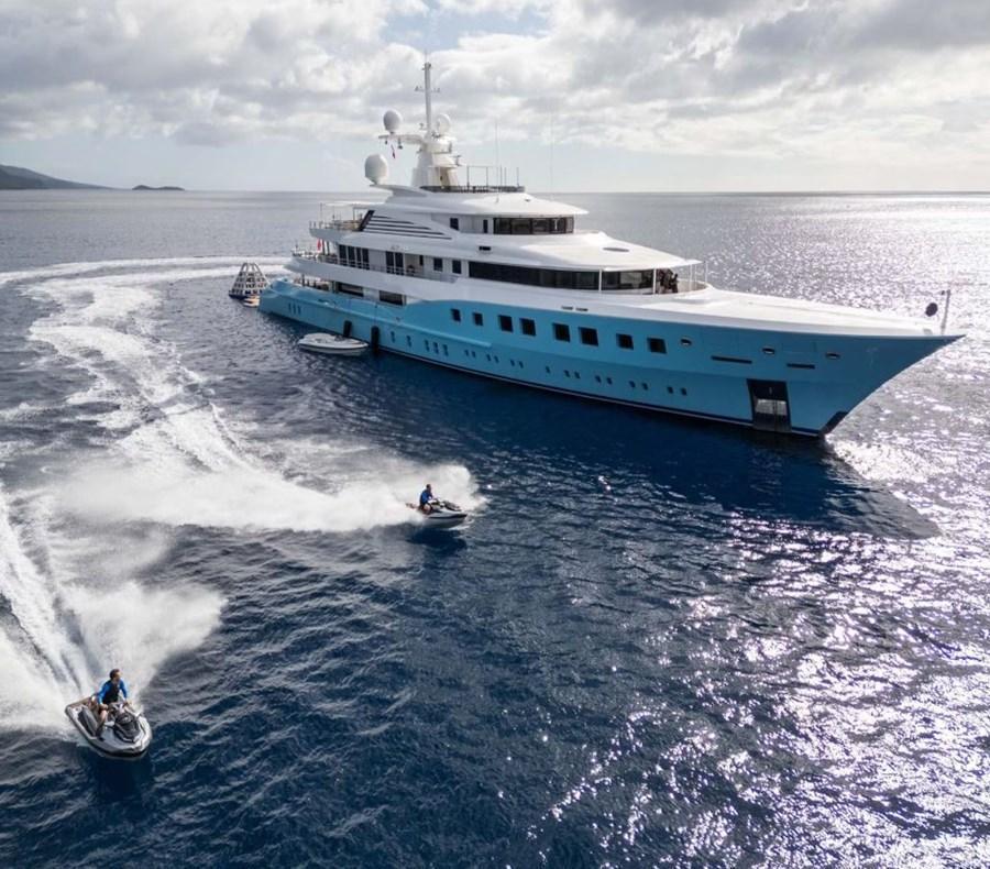 AXIOMA : le superyacht de 72 mètres qui redéfinit l'expérience du luxe en mer AXIOMA : le superyacht de 72 mètres qui redéfinit l'expérience du luxe en mer