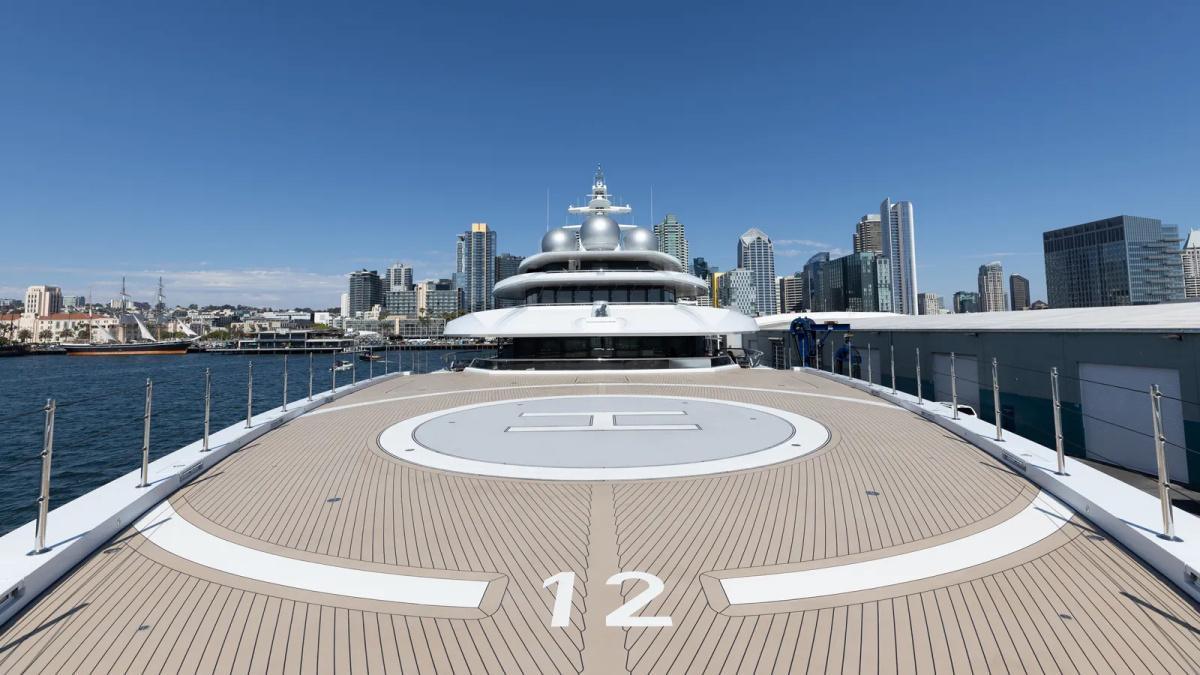 AMADEA : 106 mètres de grâce et de démesure signés Lürssen