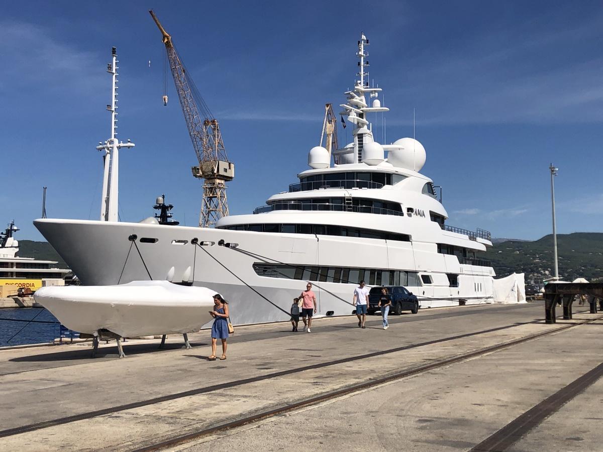 La Ciotat : des géants d’acier aux superyachts, la renaissance d’un chantier naval historique La Ciotat : des géants d’acier aux superyachts, la renaissance d’un chantier naval historique