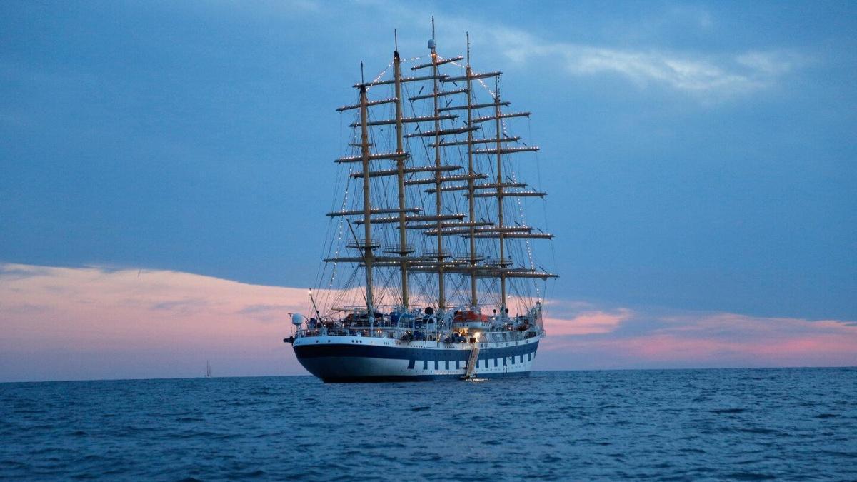 Royal Clipper : le majestueux cinq-mâts en escale à Sanary Royal Clipper : le majestueux cinq-mâts en escale à Sanary
