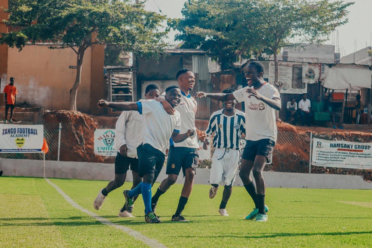 7 ENTRAÎNEMENTS 7 ENTRAÎNEMENTS