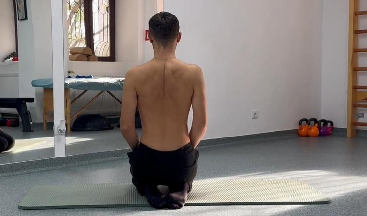 #5 Retragere omoplați (Scapular Retraction)