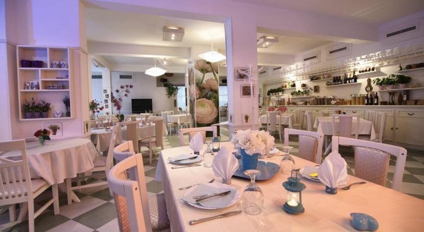 Семеен хотел Мания*** Семеен хотел Мания***