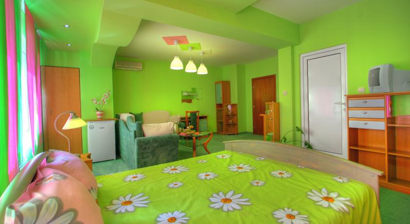 Семеен хотел Мания*** Семеен хотел Мания***