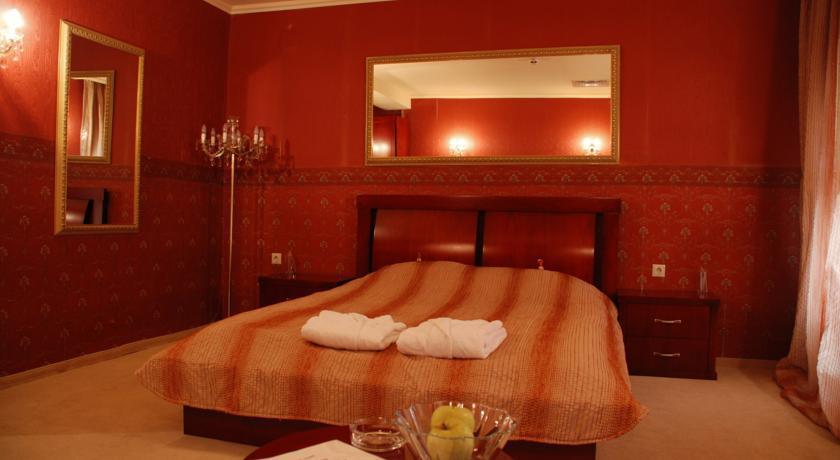 Семеен хотел Харизма*** Семеен хотел Харизма***