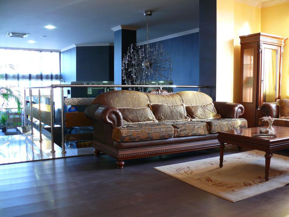 Хотел Сити*** Хотел Сити***