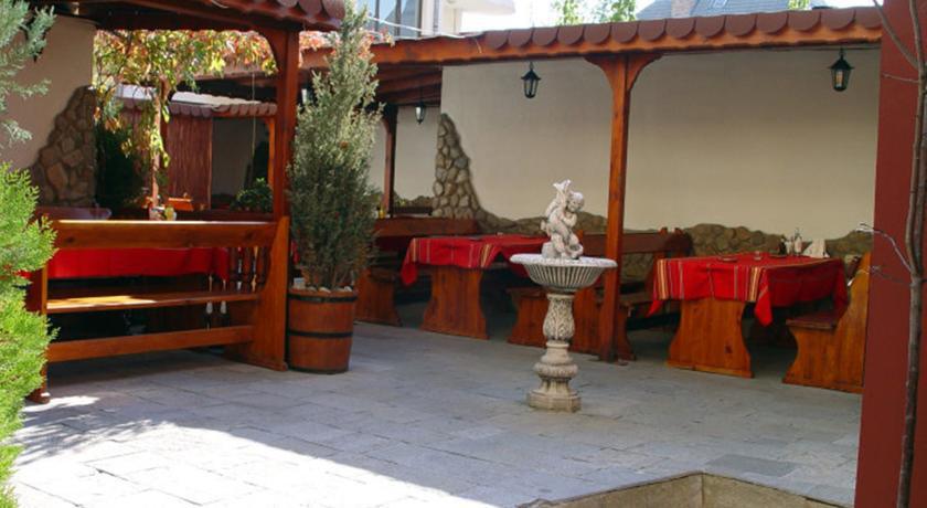 Хотел ТРАЯНА*** Хотел ТРАЯНА***