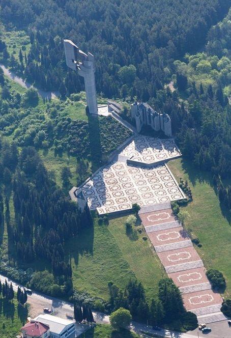 Мемориален комплекс "Бранителите на Стара Загора"(Самарско знаме) Мемориален комплекс "Бранителите на Стара Загора"(Самарско знаме)