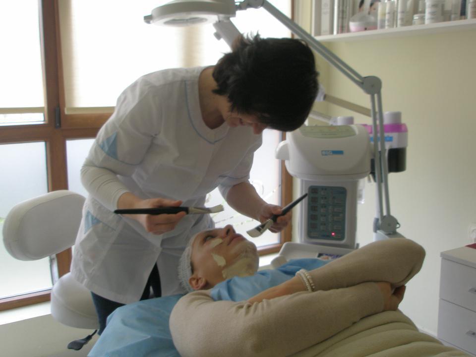 Козметичен център Beautyforce Козметичен център Beautyforce