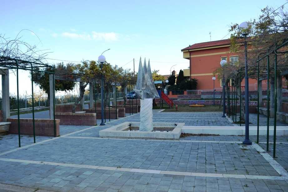 Villetta Comunale di Daffinacello - Daffinacello Municipal Garden