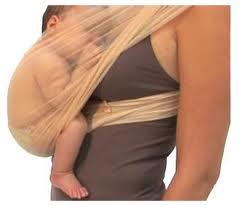 Installation de votre bébé dans l'écharpe