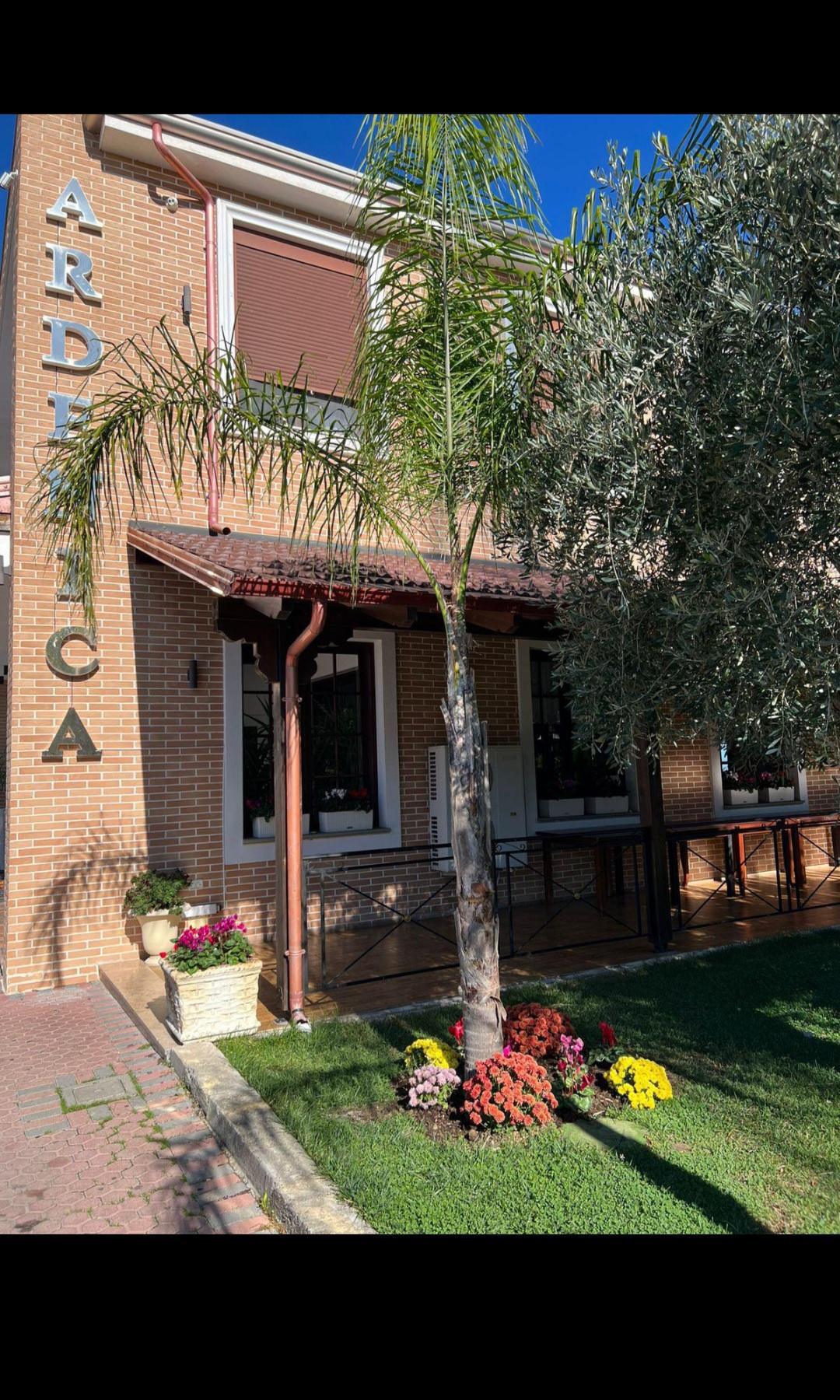 Ardenica Restaurant and Wine