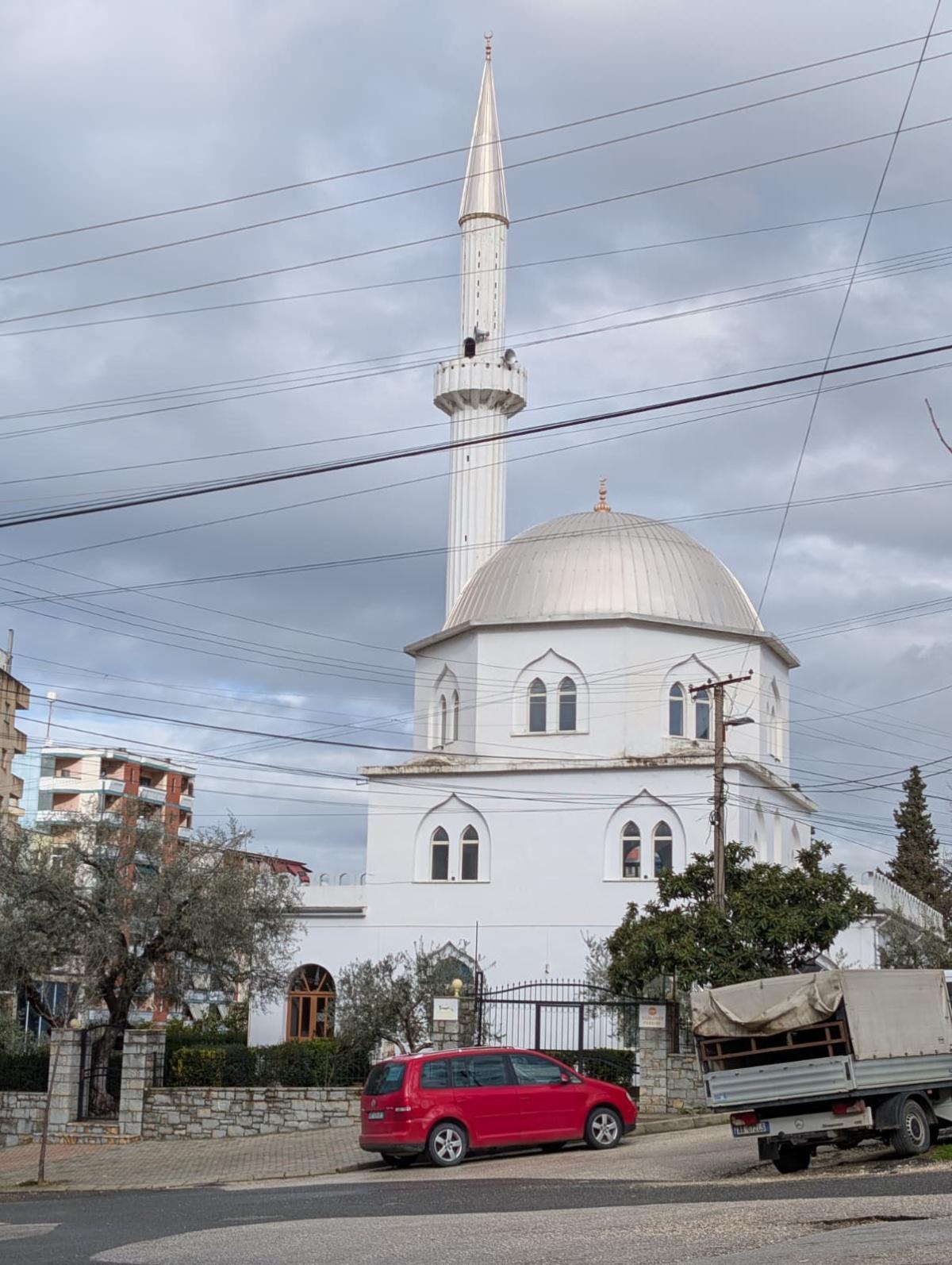 Xhamia e Lushnjes Xhamia e Lushnjes