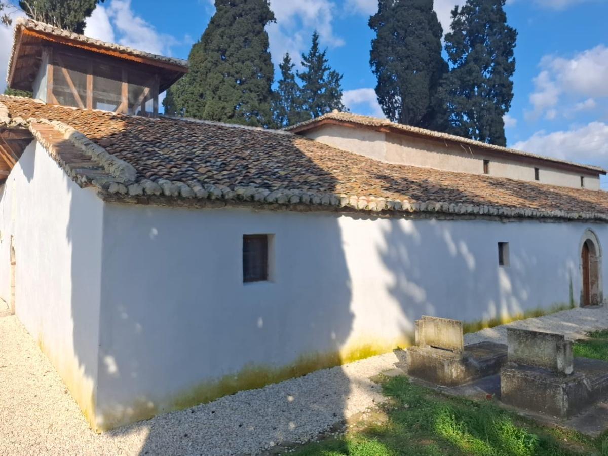 Kisha e Fjetja e Shën Marisë, Bishqethëm Kisha e Fjetja e Shën Marisë, Bishqethëm