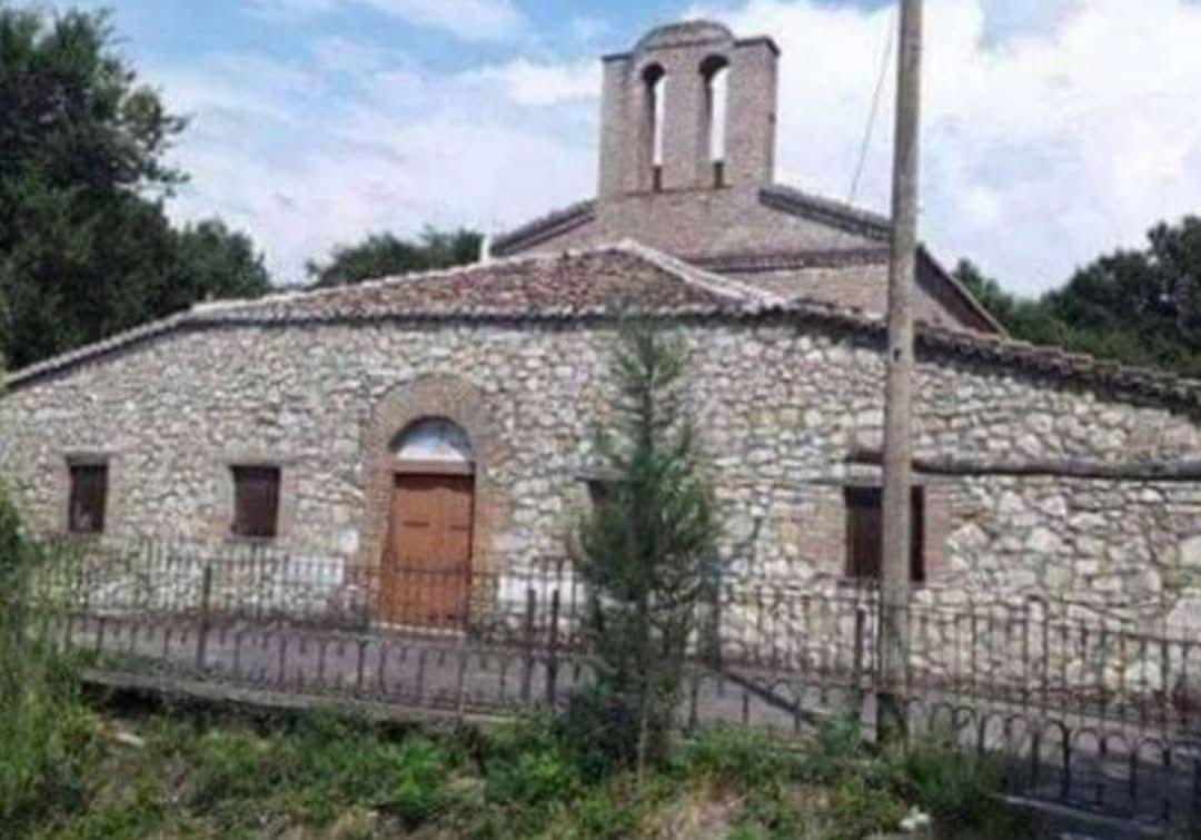 Kisha e Shën Kollit, Toshkëz Kisha e Shën Kollit, Toshkëz