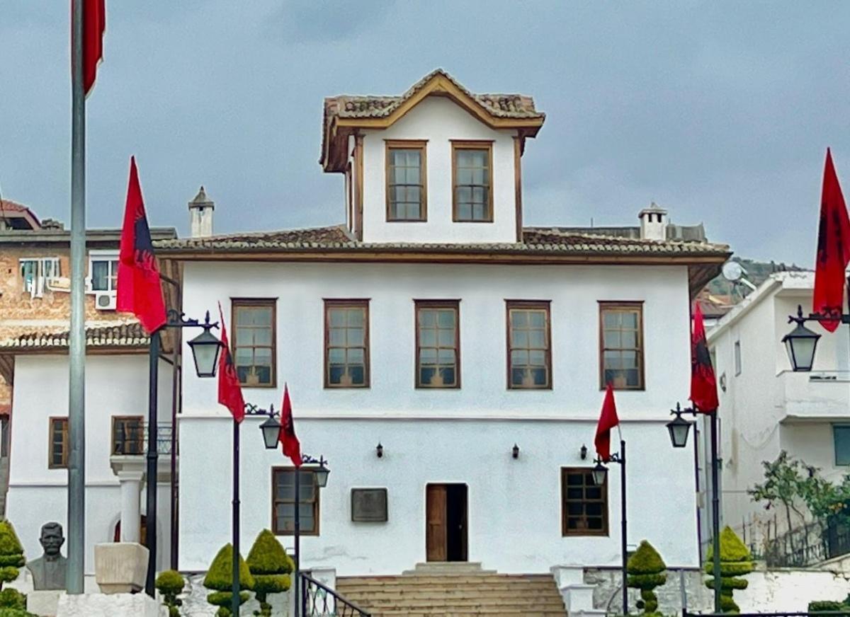 Shtëpia e Kongresit Shtëpia e Kongresit