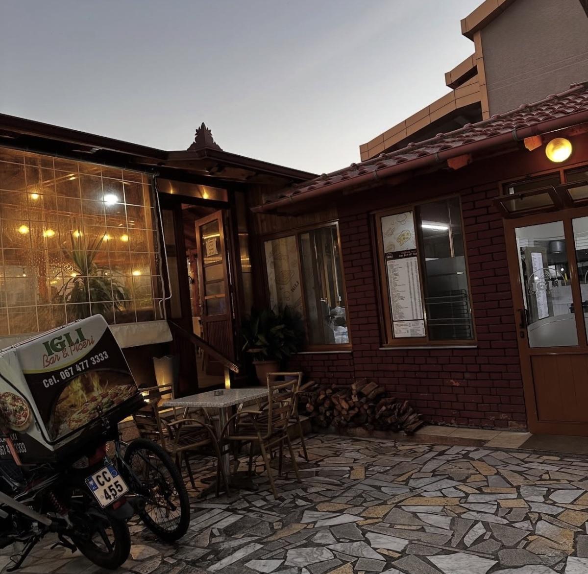 Piceri Igli Piceri Igli