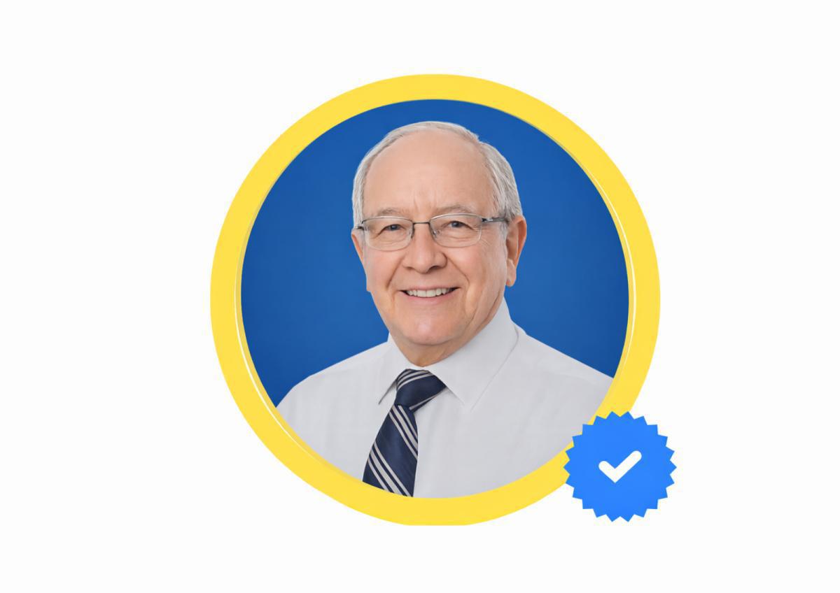 Dr. Lelio Alvarado Villavicencio Dr. Lelio Alvarado Villavicencio